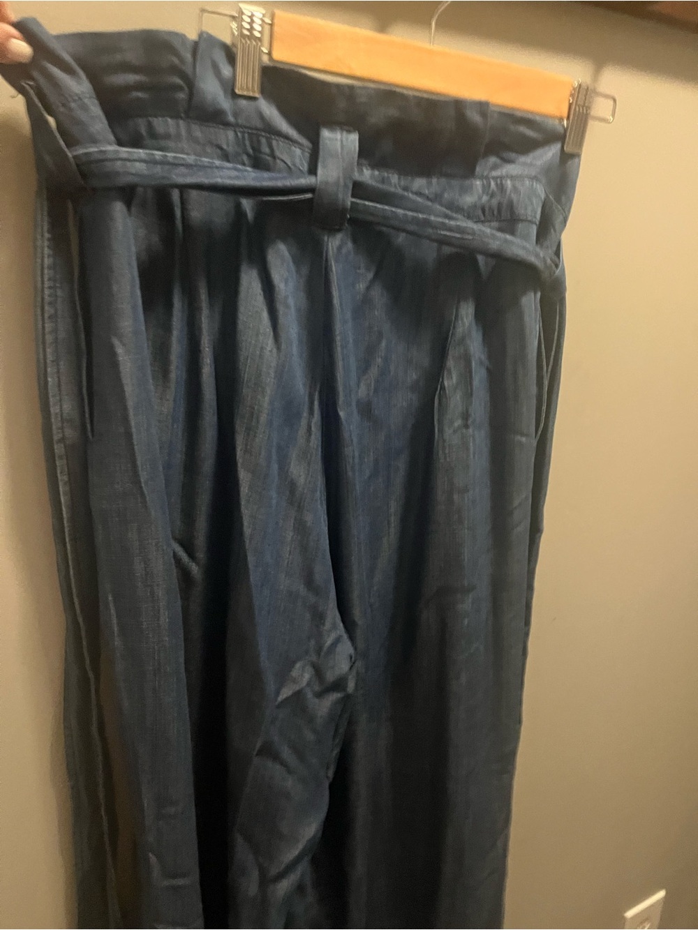 High-Rise Paperbag Wide-Leg Jeans in Dark Blue with Self-Tie Belt